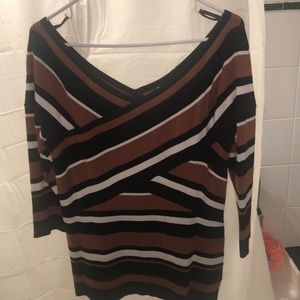 NY&C 3/4 length sleeve sweater